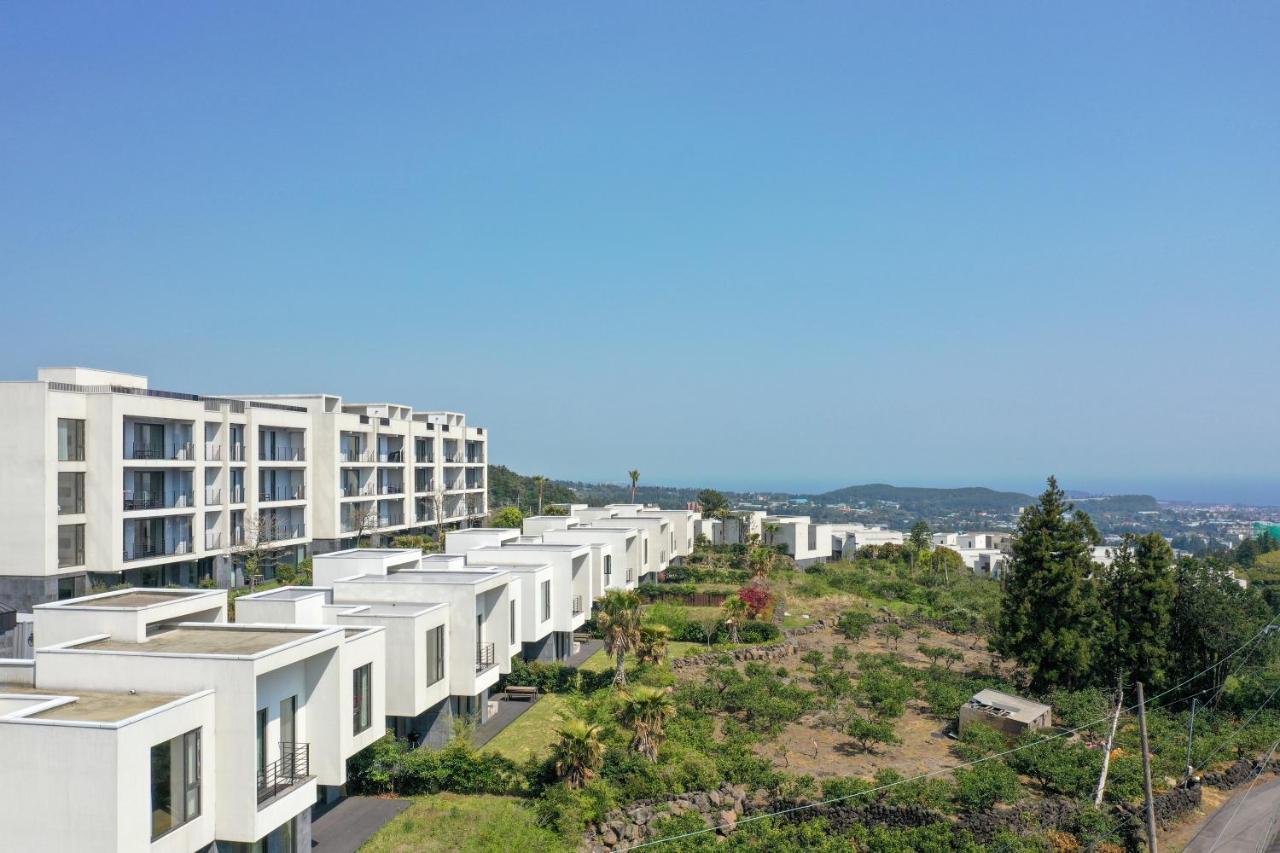 Velum Resort Seogwipo Extérieur photo