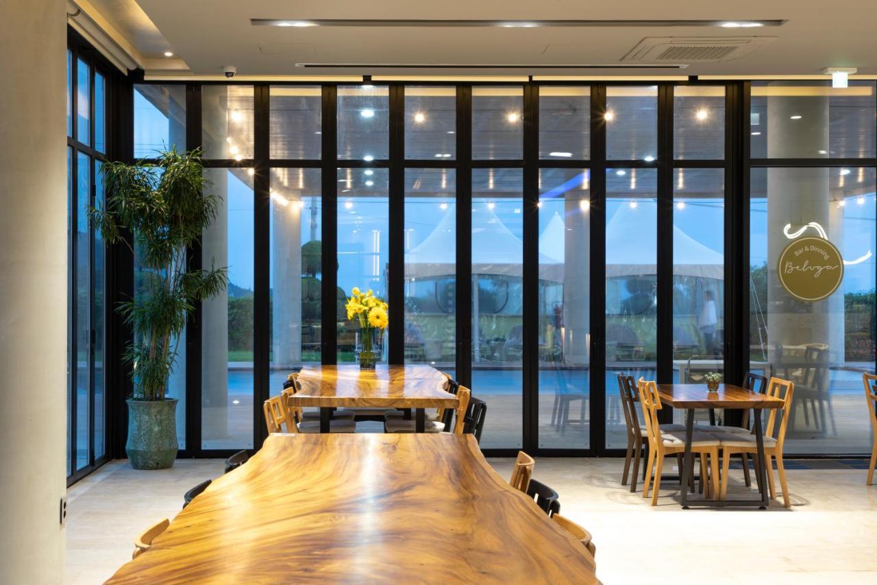Velum Resort Seogwipo Extérieur photo
