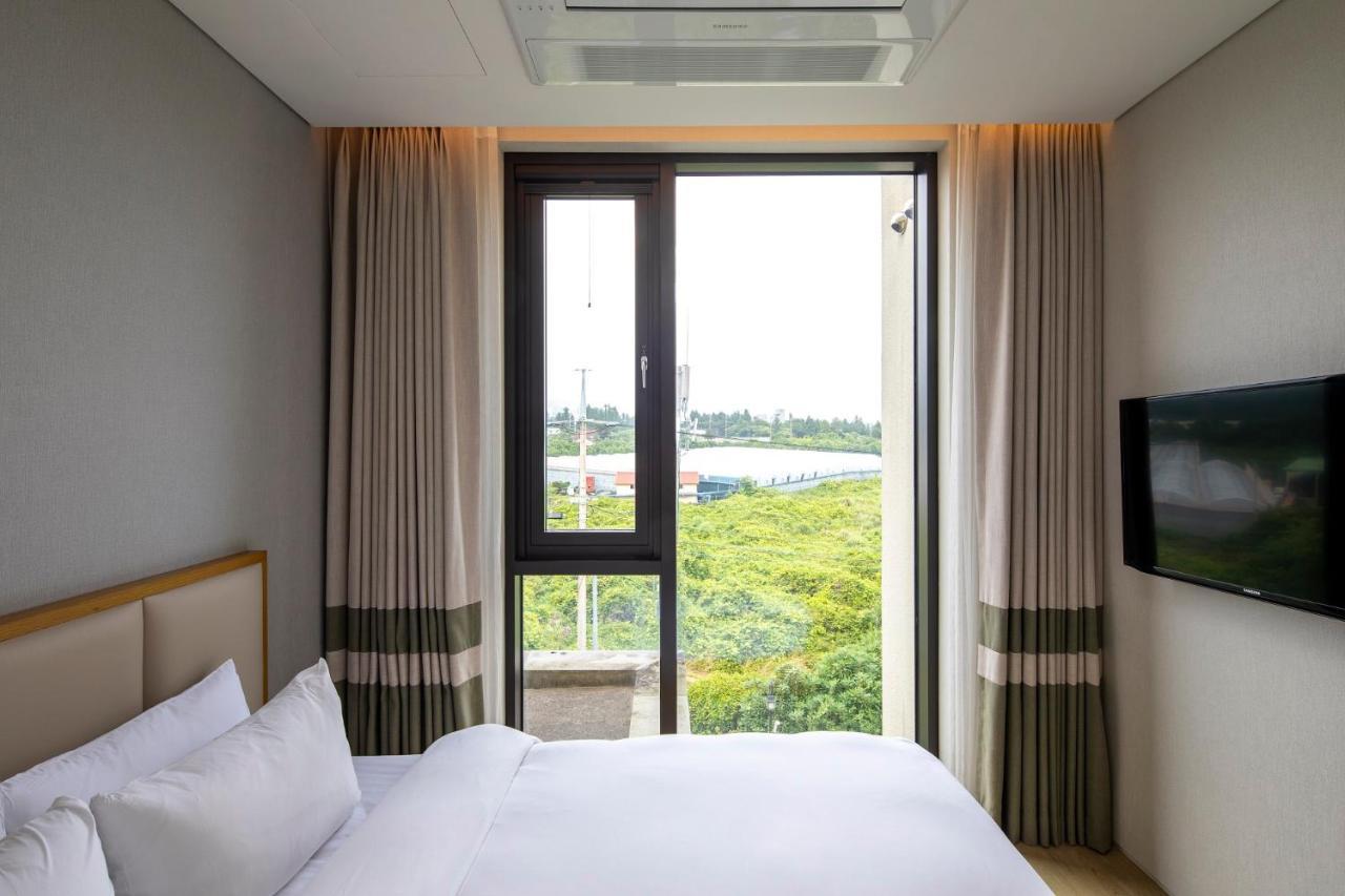Velum Resort Seogwipo Extérieur photo