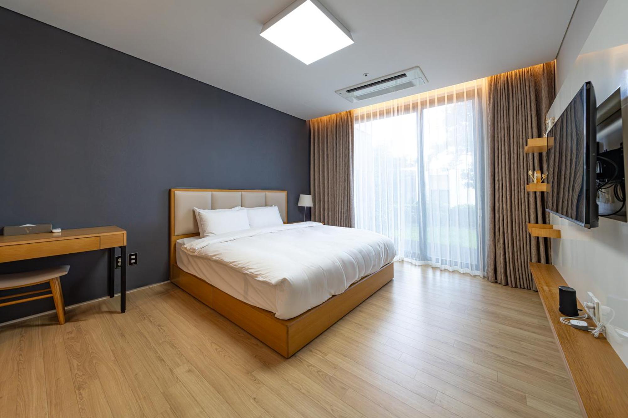 Velum Resort Seogwipo Extérieur photo